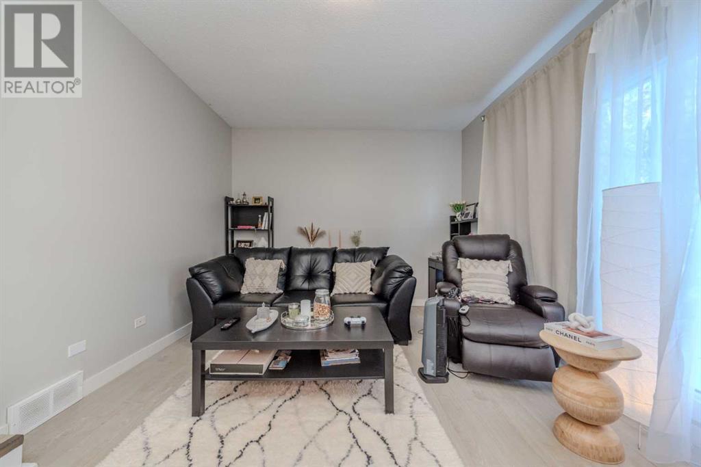 550 Whitehill Place Ne, Calgary, Alberta  T1Y 3G8 - Photo 18 - A2203626