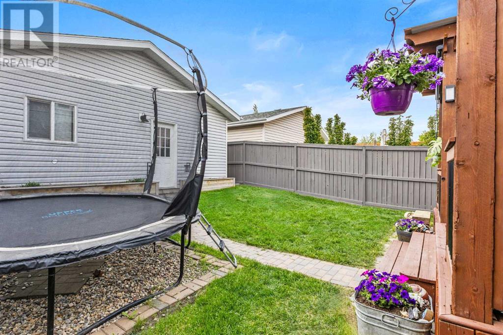 223 Bridlewood Avenue Sw, Calgary, Alberta  T2Y 4L2 - Photo 38 - A2226729