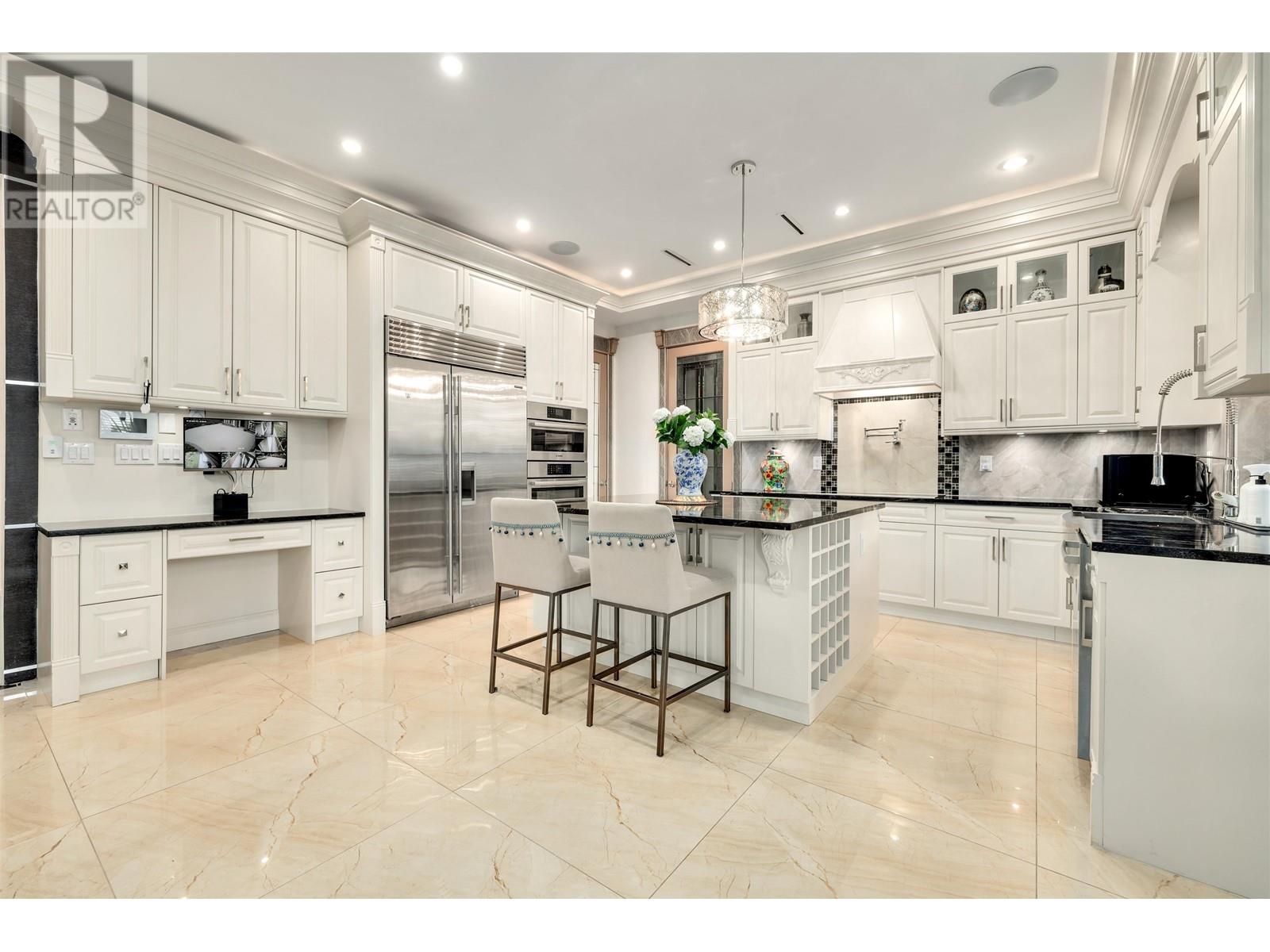 Listing Picture 9 of 30 : 3771 ROSAMOND AVENUE, Richmond / 烈治文 - 魯藝地產 Yvonne Lu Group - MLS Medallion Club Member