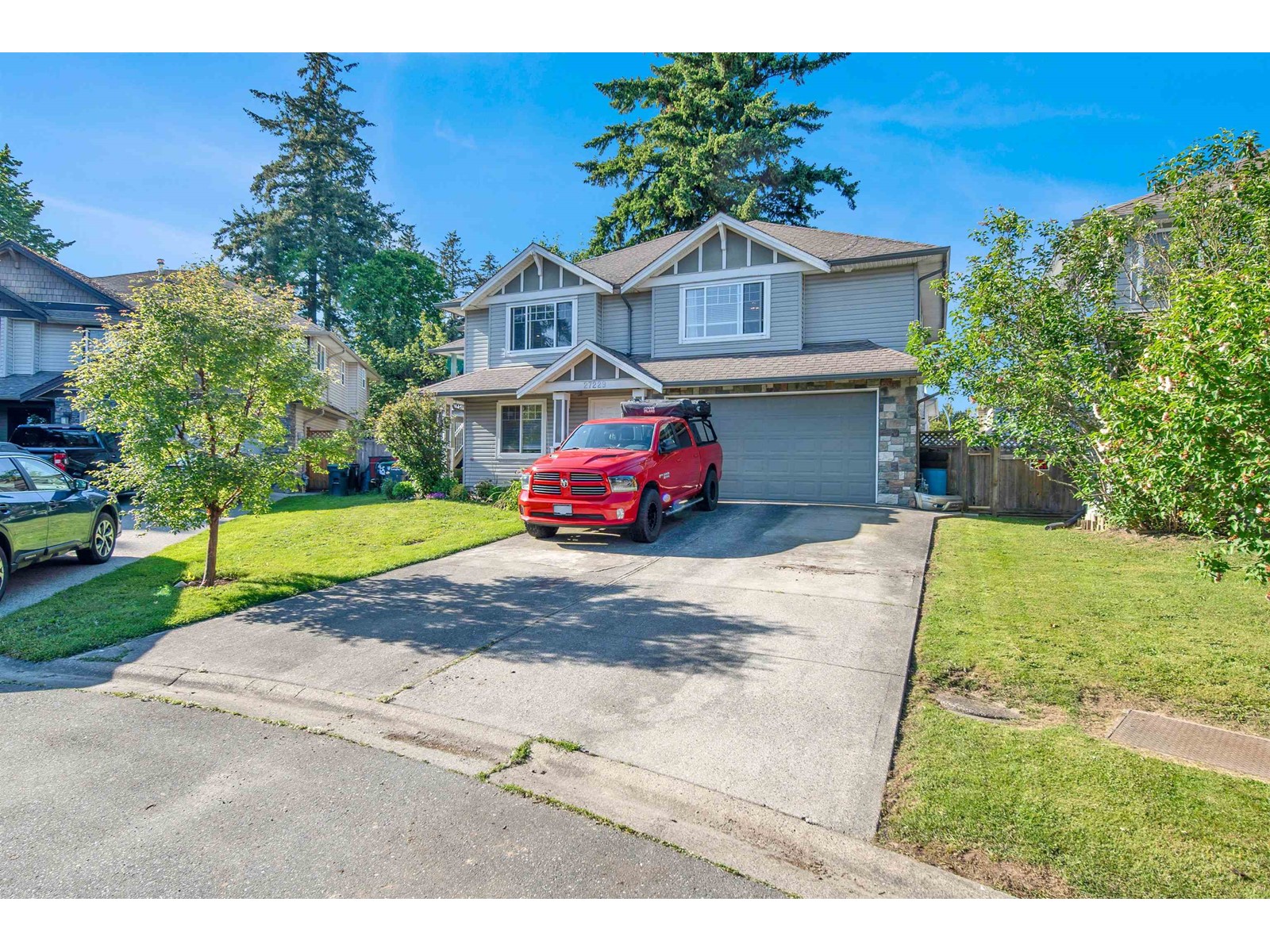 Property at 27229 27 AVENUE image 1