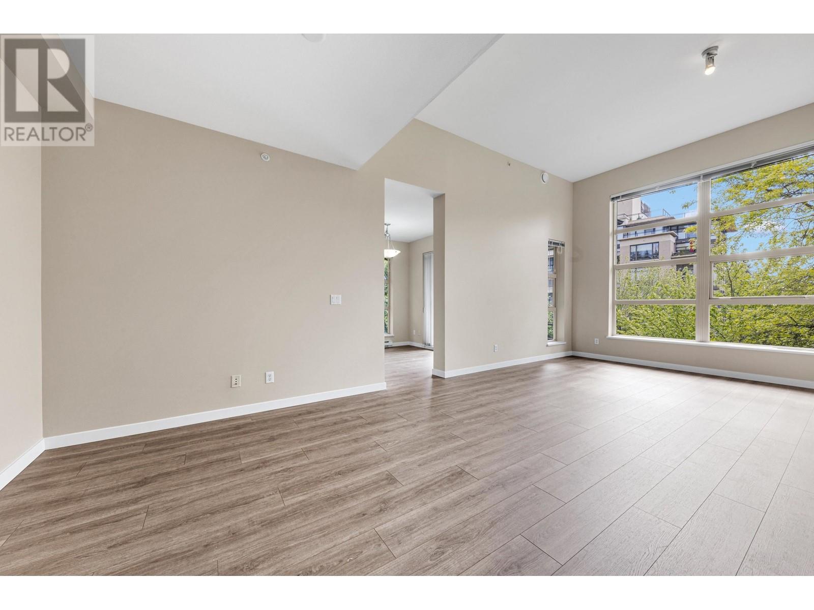 414 9339 University Crescent, Burnaby, British Columbia  V5A 4Y1 - Photo 3 - R3009177