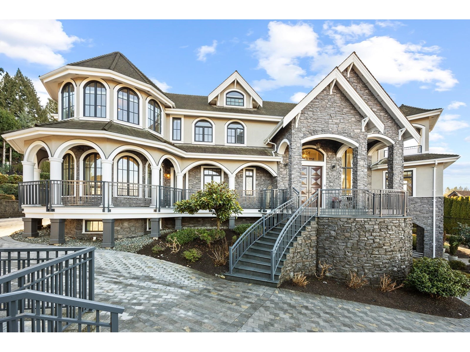 16166 30B AVENUE, Surrey, British Columbia