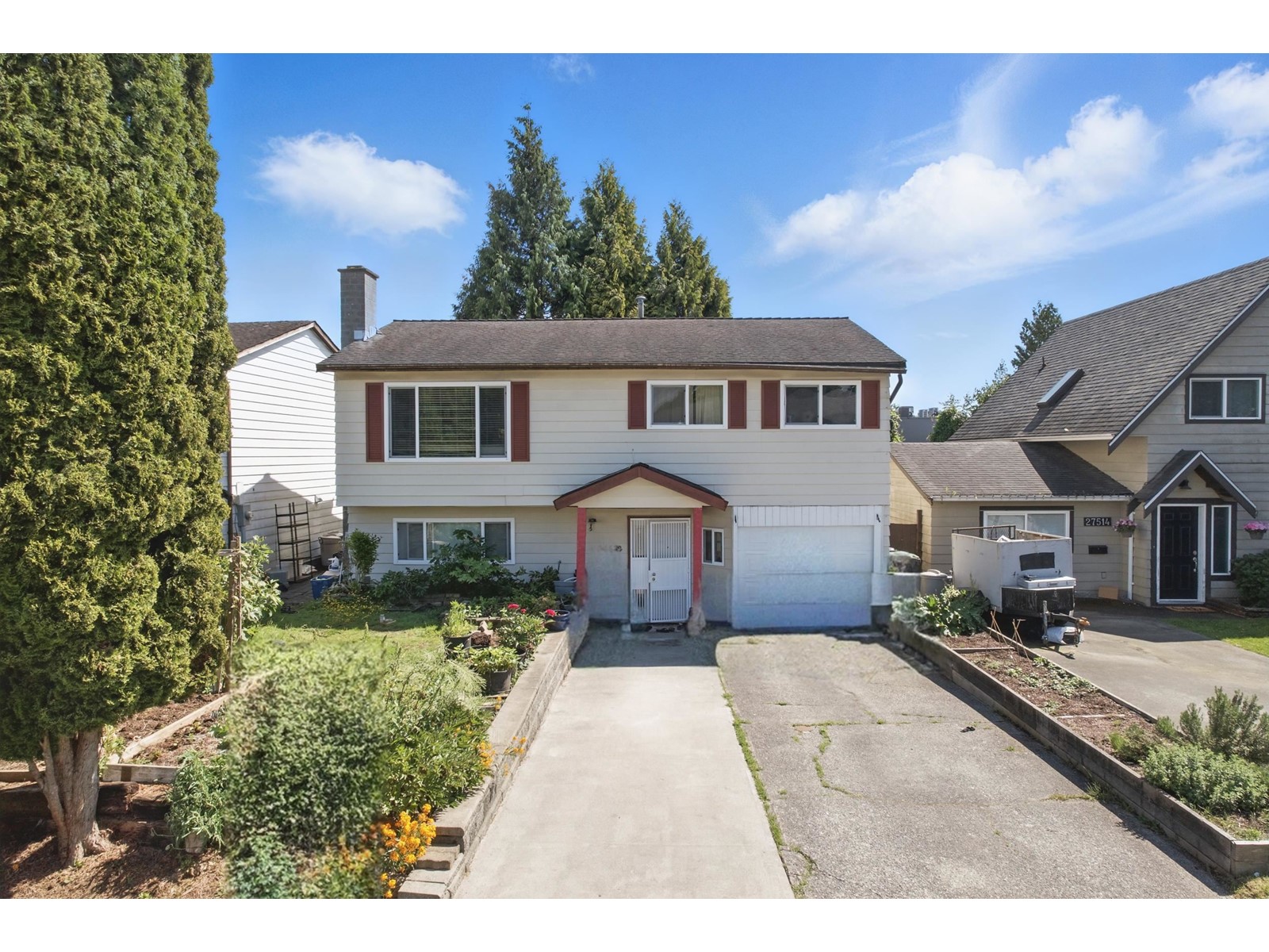 27522 31A AVENUE, Langley, British Columbia