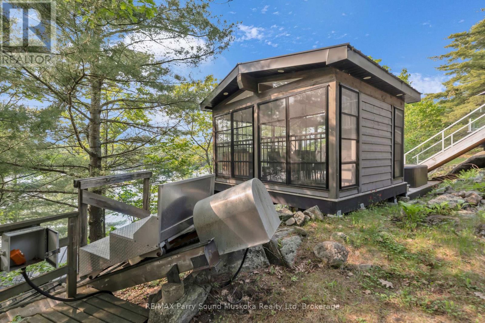 109 Healey Lake, The Archipelago, Ontario  P0G 1G0 - Photo 7 - X12204313