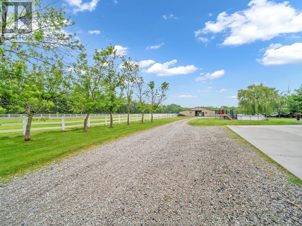 1418 County Rd 31, Lakeshore, Ontario  N0R 1S0 - Photo 37 - 25014331