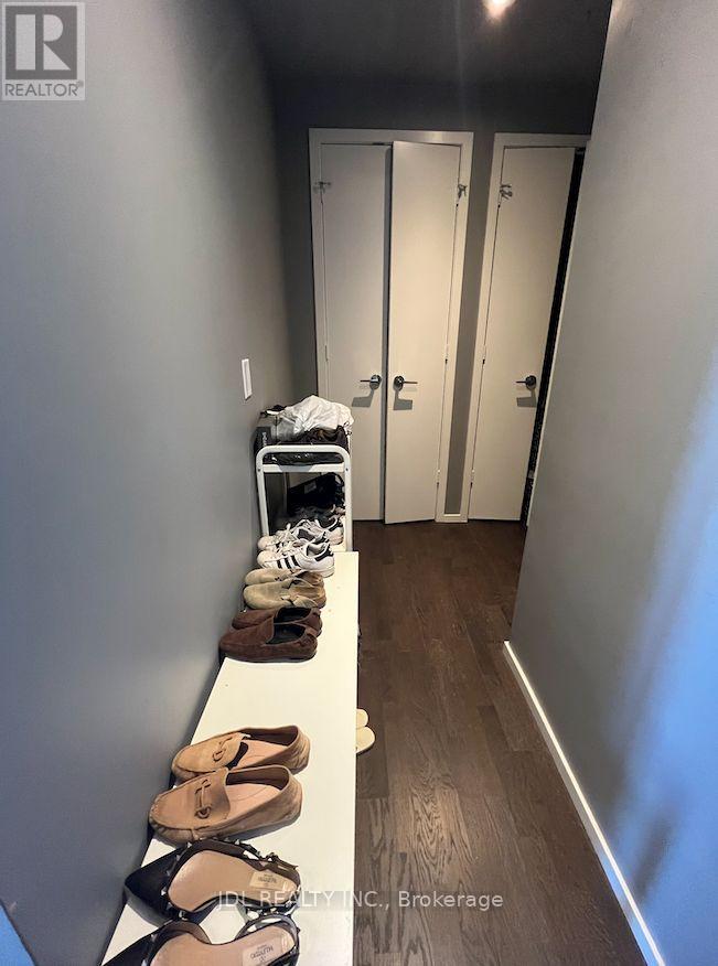 2810 - 101 Charles Street E, Toronto, Ontario  M4Y 1V2 - Photo 10 - C12204274