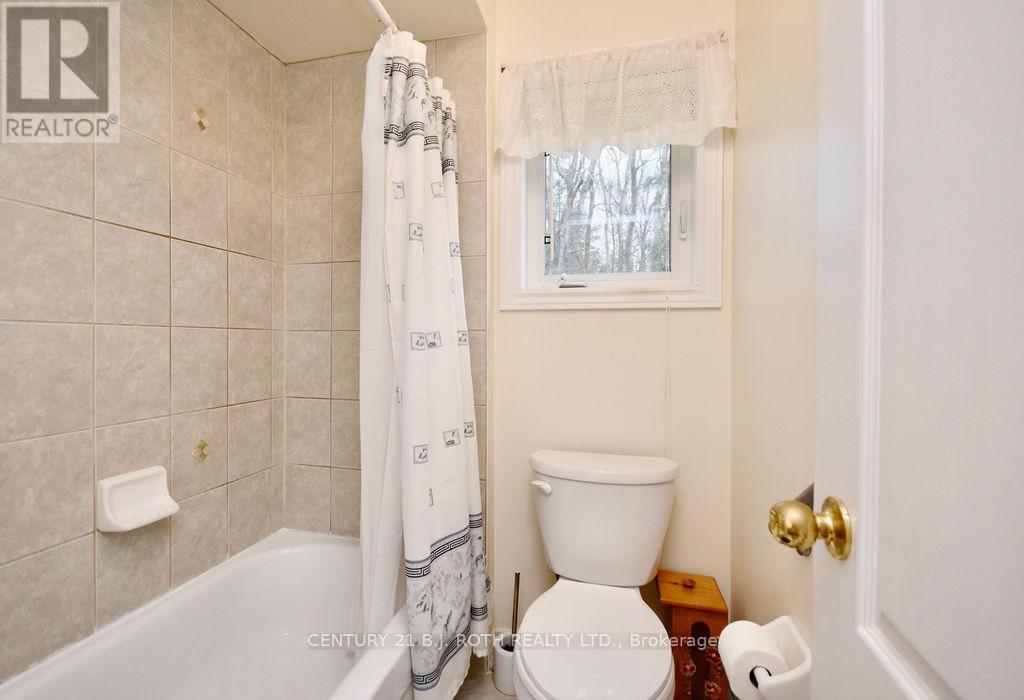 6 Nadmarc Court, Essa (Angus), Ontario  L0M 1B4 - Photo 31 - N12015943