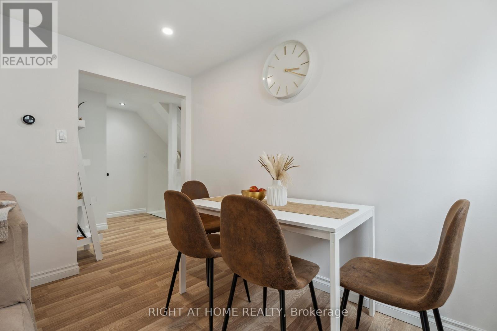 54 Shakespeare Crescent, Barrie, Ontario  L4N 6C1 - Photo 22 - S12204153