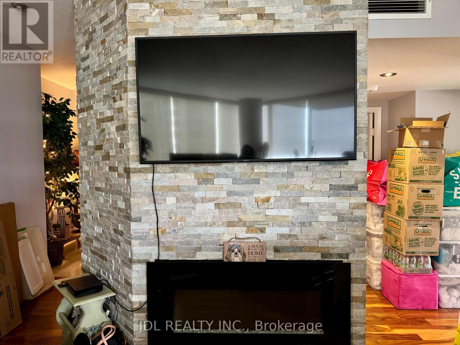 1910 - 45 Kingsbridge Garden Circle, Mississauga, Ontario  L5R 3K4 - Photo 11 - W12149425