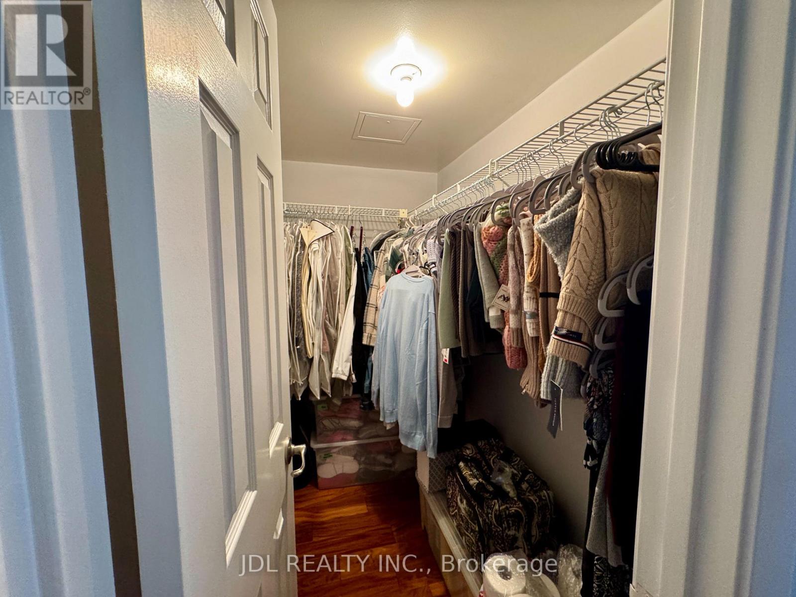 1910 - 45 Kingsbridge Garden Circle, Mississauga, Ontario  L5R 3K4 - Photo 26 - W12149425