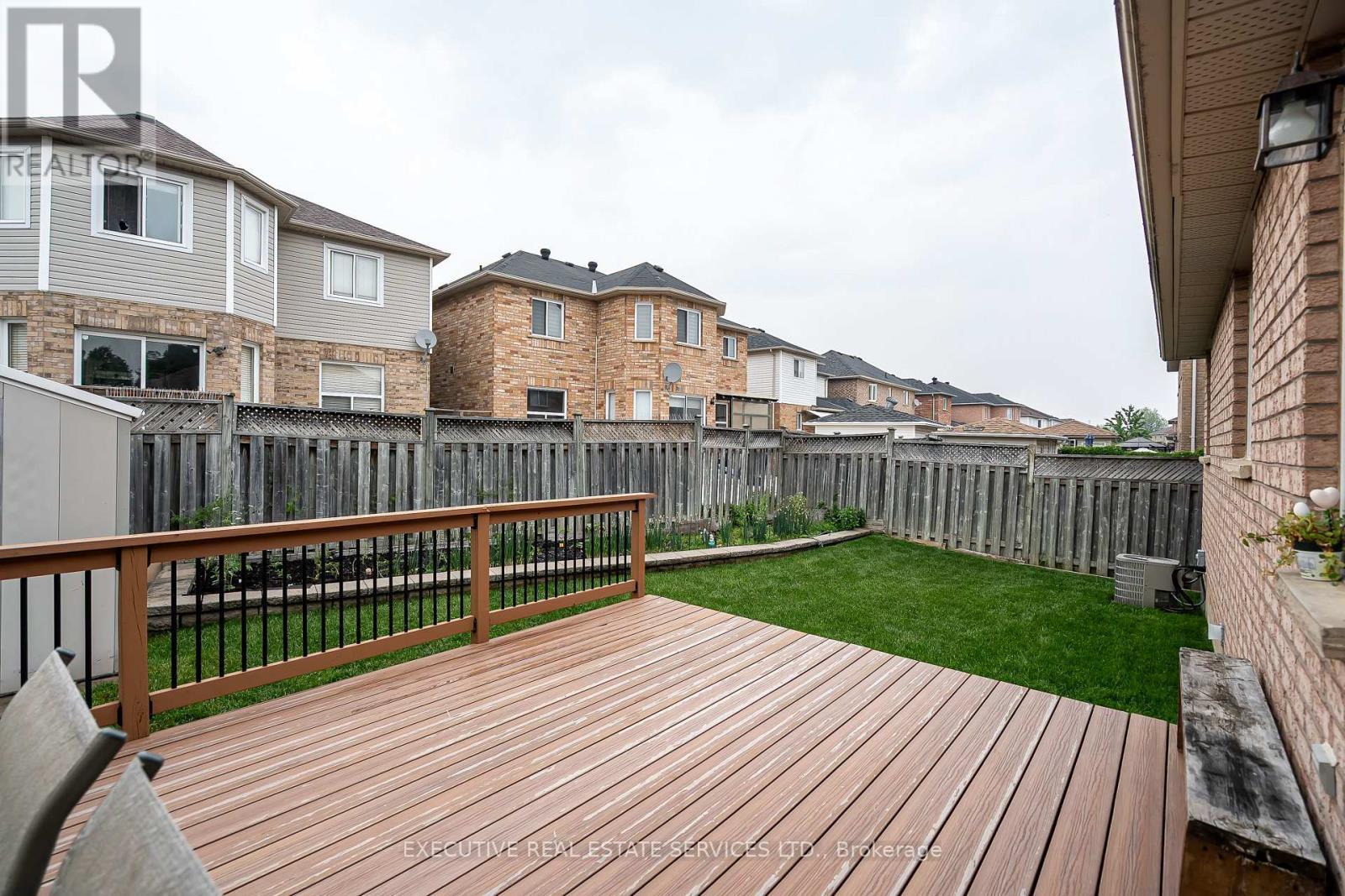 54 Woodvalley Drive, Brampton, Ontario  L7A 1Z3 - Photo 37 - W12204276