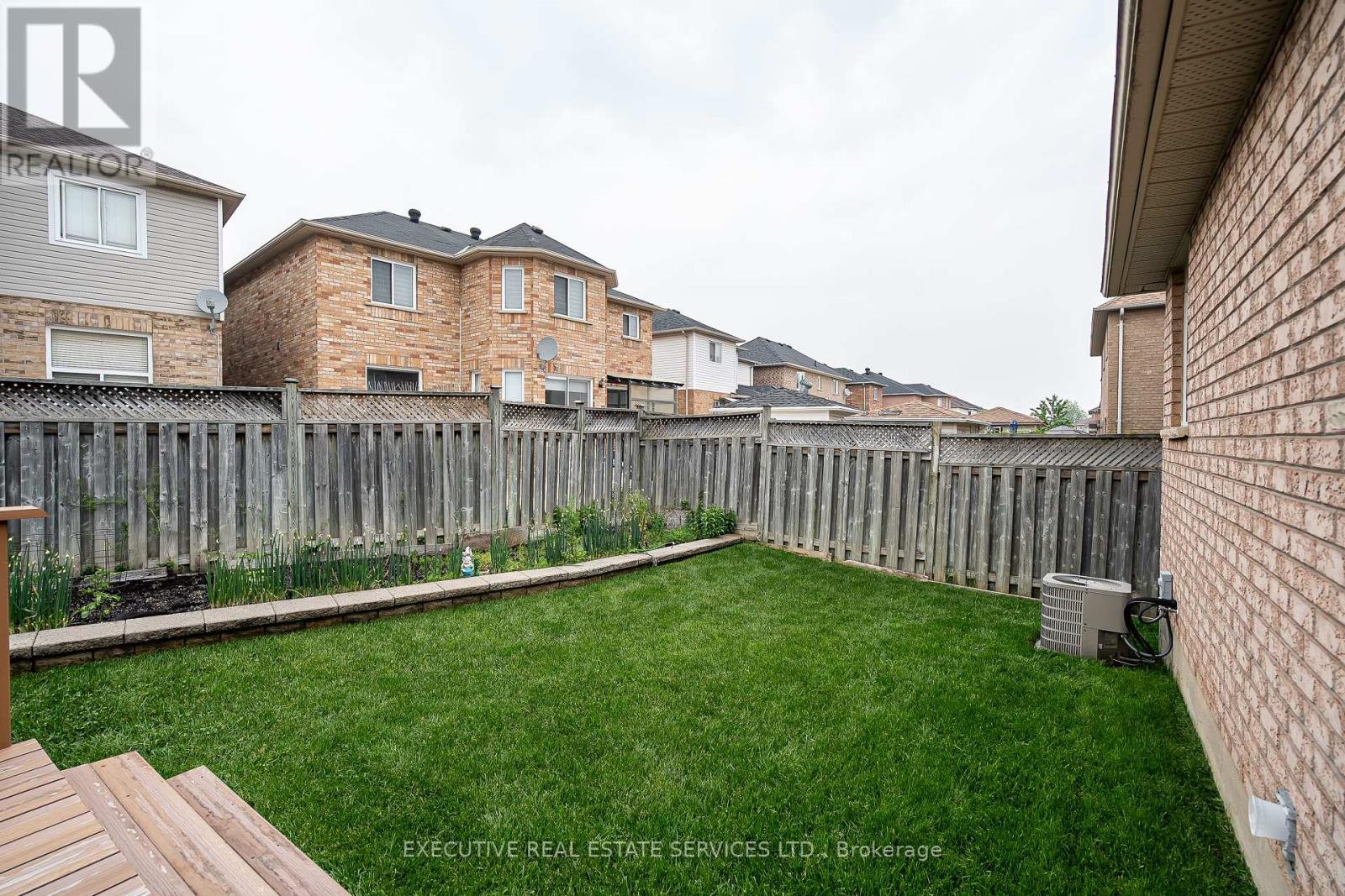 54 Woodvalley Drive, Brampton, Ontario  L7A 1Z3 - Photo 38 - W12204276