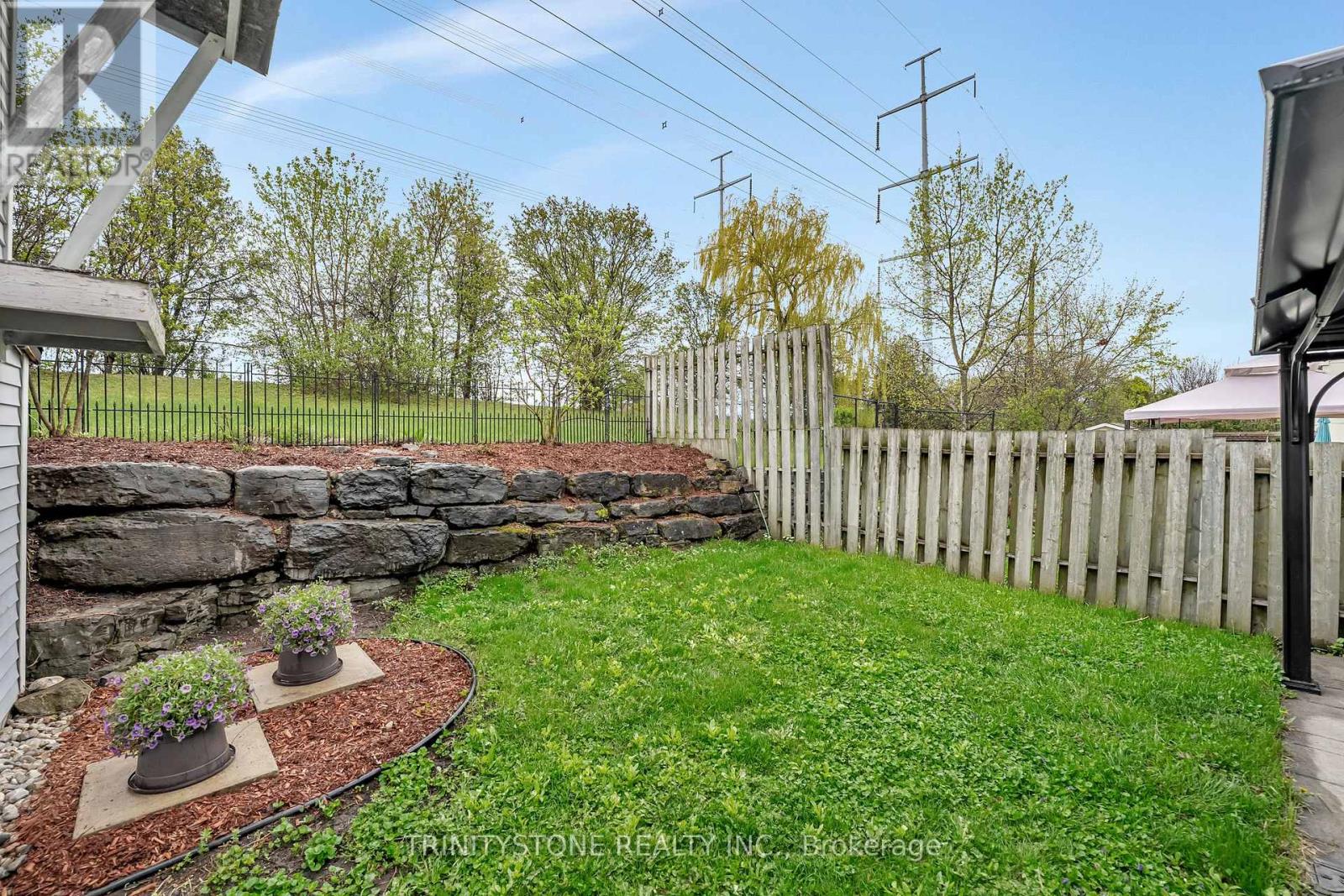 59 Stable Way, Ottawa, Ontario  K2M 1A8 - Photo 44 - X12203801