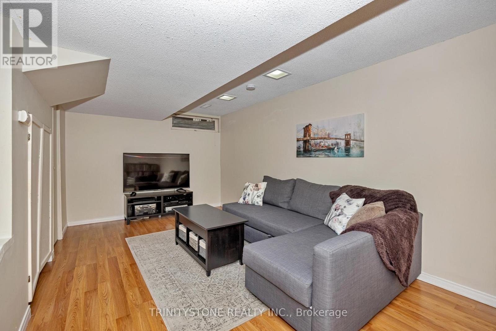 59 Stable Way, Ottawa, Ontario  K2M 1A8 - Photo 32 - X12203801