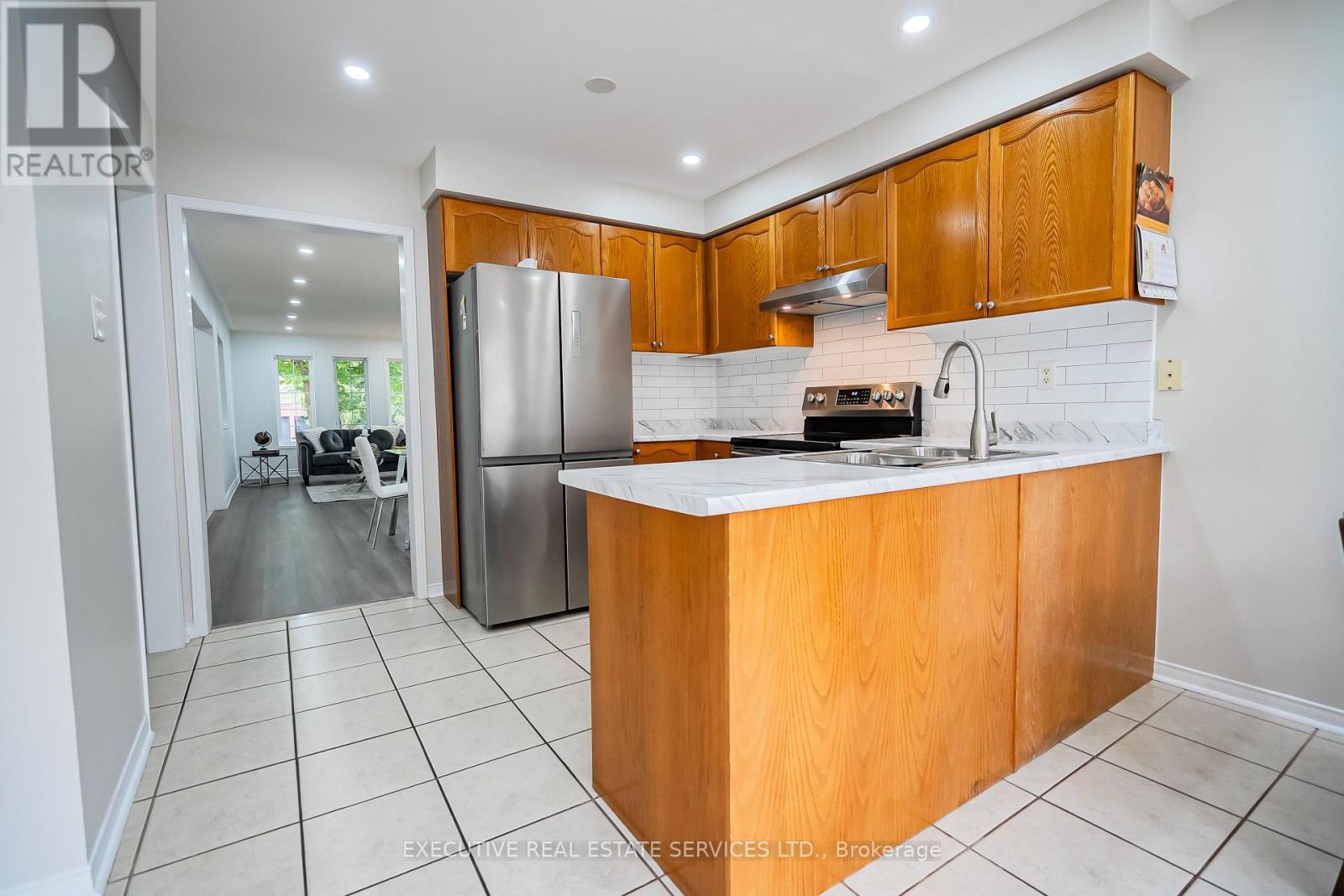 54 Woodvalley Drive, Brampton, Ontario  L7A 1Z3 - Photo 13 - W12204276