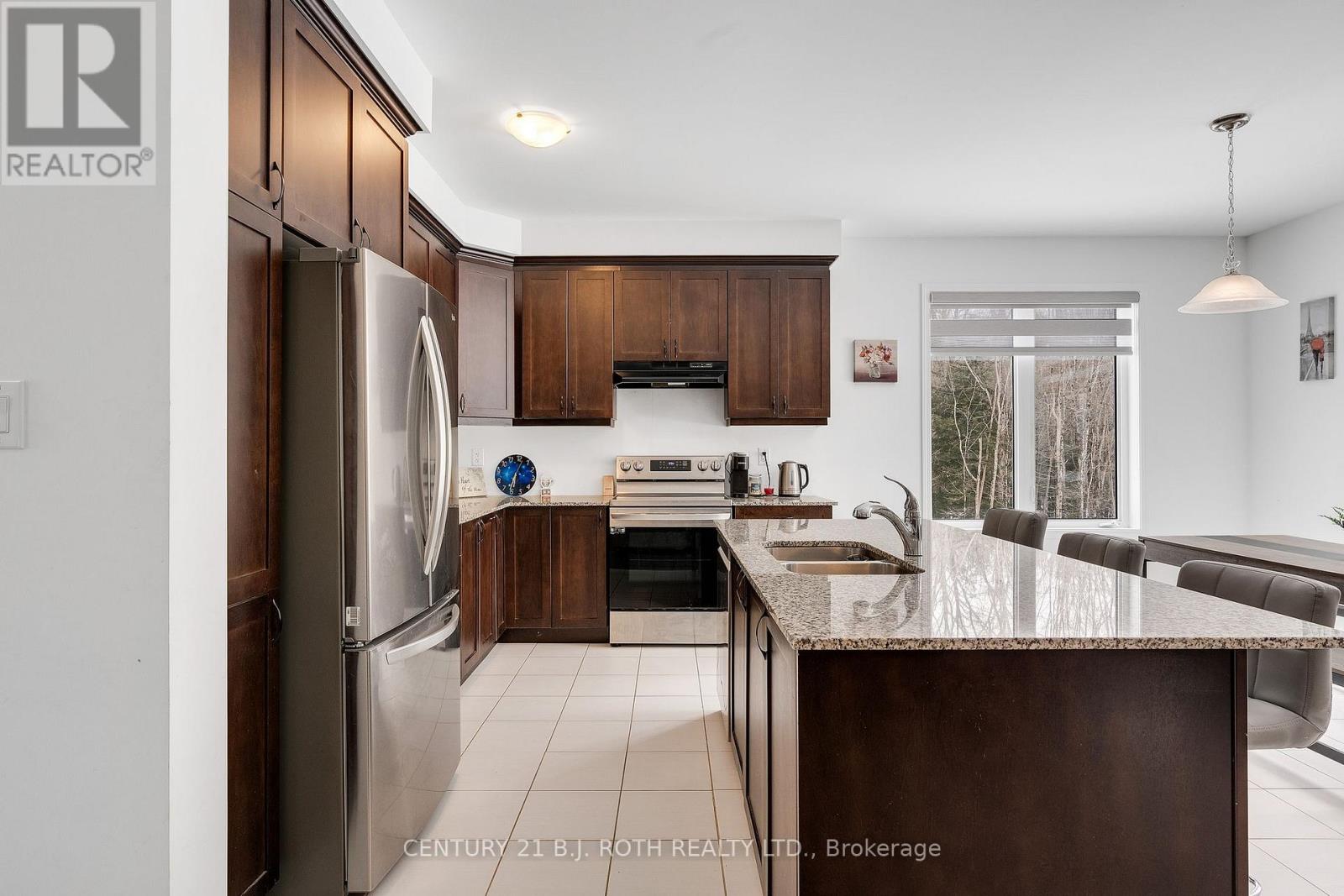 22 Dyer Crescent, Bracebridge, Ontario  P1L 0N4 - Photo 13 - X12018372