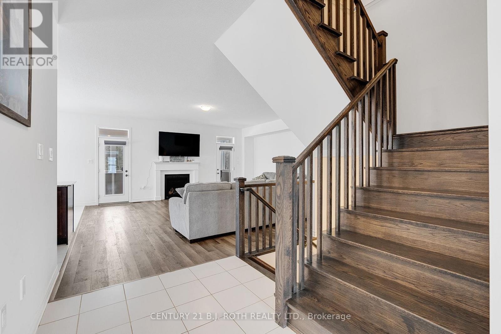 22 Dyer Crescent, Bracebridge, Ontario  P1L 0N4 - Photo 8 - X12018372
