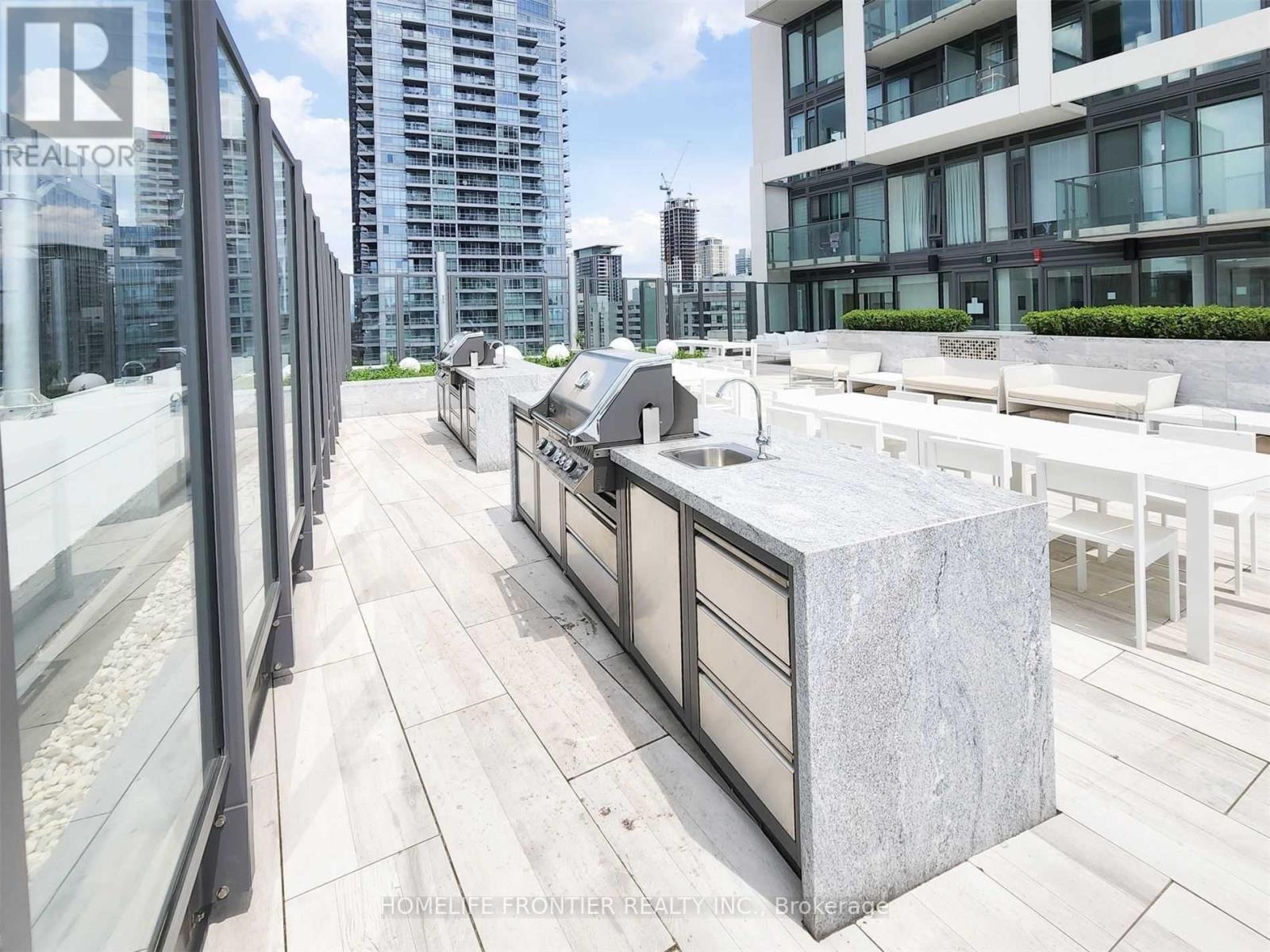 744 - 8 Hillsdale Avenue E, Toronto (Mount Pleasant West), Ontario  M4S 1T5 - Photo 12 - C12202928
