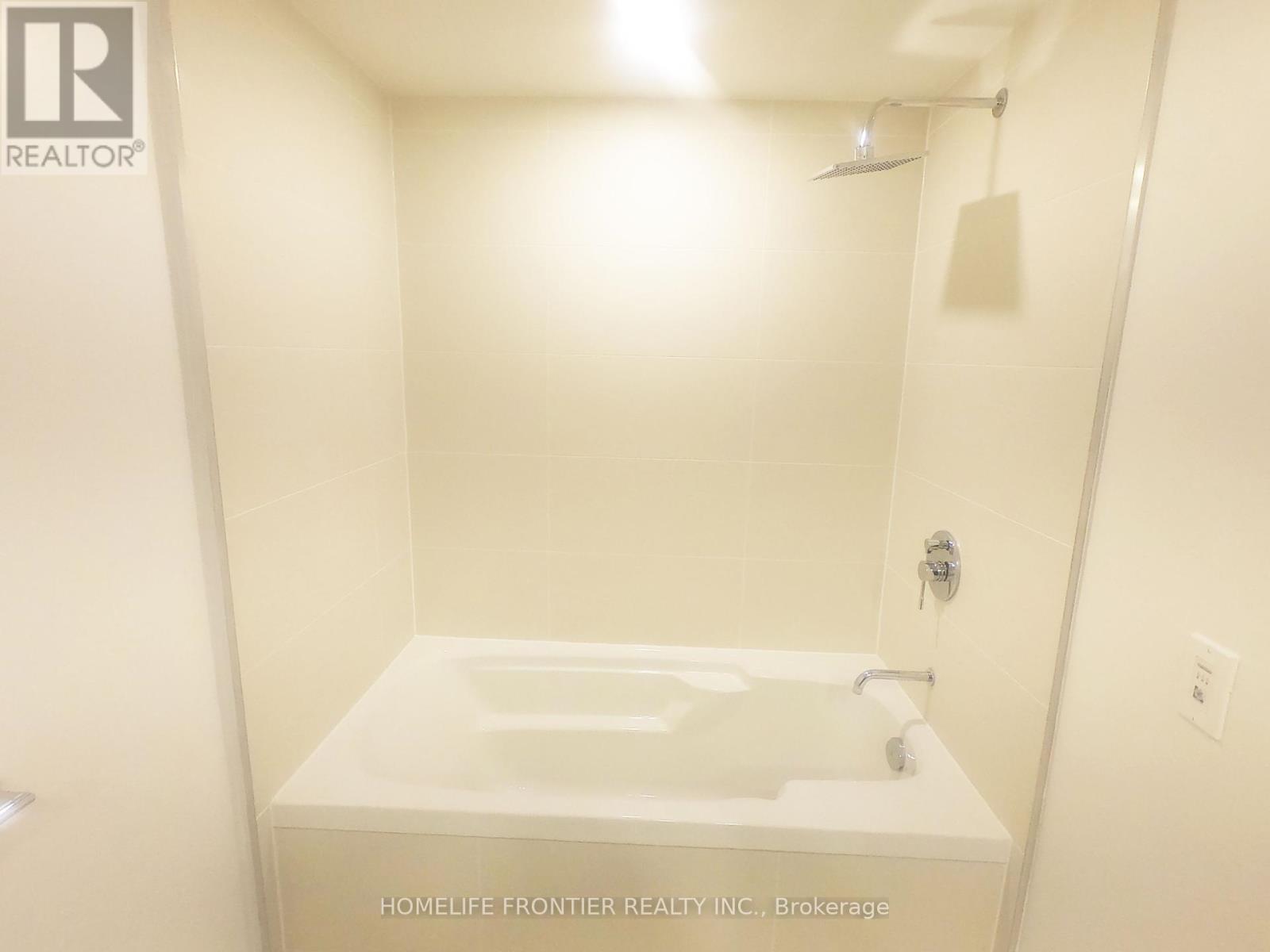744 - 8 Hillsdale Avenue E, Toronto (Mount Pleasant West), Ontario  M4S 1T5 - Photo 5 - C12202928