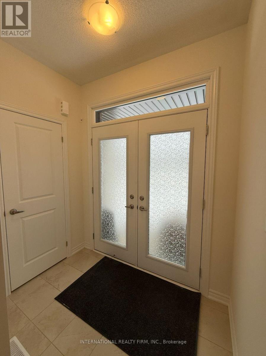 1201 Rexton Drive, Oshawa, Ontario  L1L 0T3 - Photo 4 - E12186161