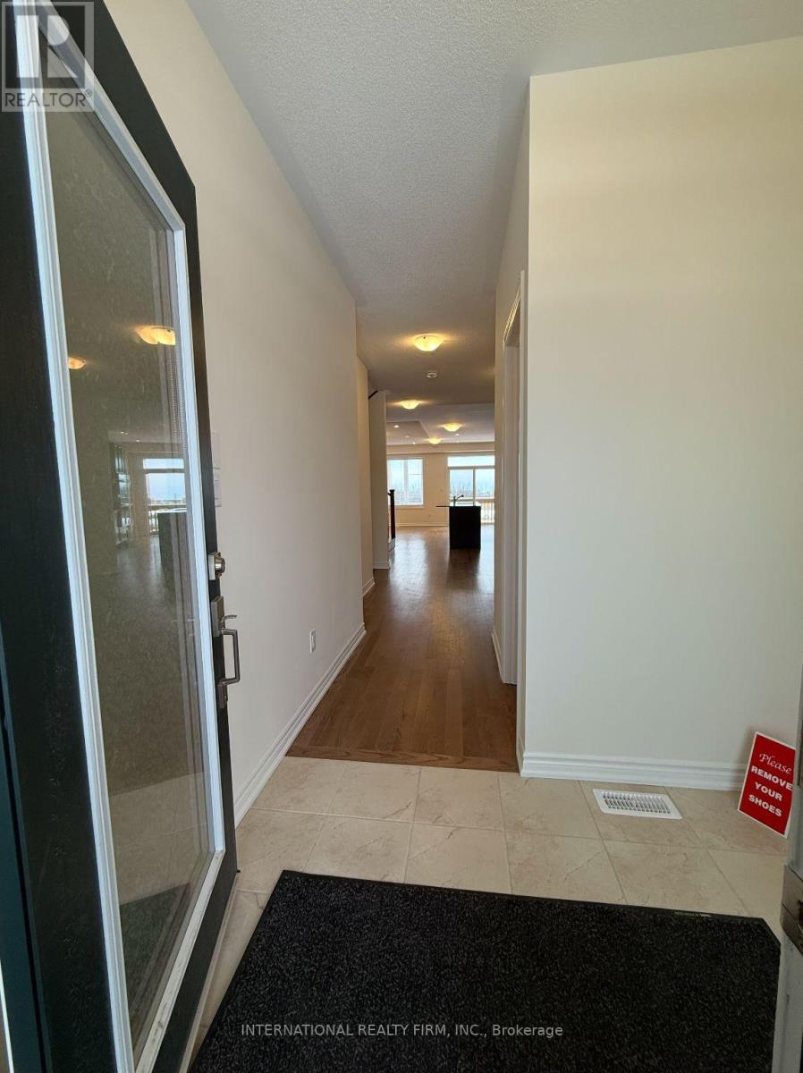 1201 Rexton Drive, Oshawa, Ontario  L1L 0T3 - Photo 3 - E12186161