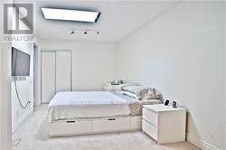 3 - 432 Kenneth Avenue, Toronto, Ontario  M2N 7M3 - Photo 4 - C12204302