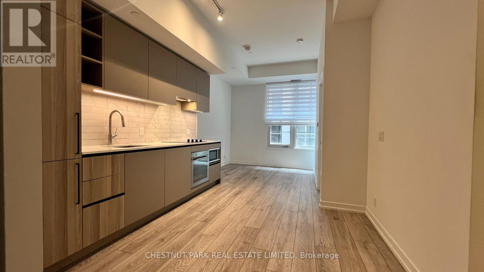 601 - 55 Mercer Street, Toronto, Ontario  M5V 3W2 - Photo 1 - C12204311