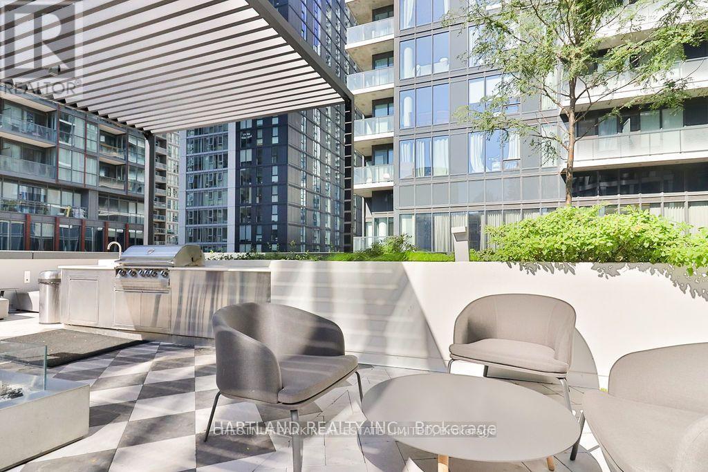 601 - 55 Mercer Street, Toronto, Ontario  M5V 3W2 - Photo 16 - C12204311