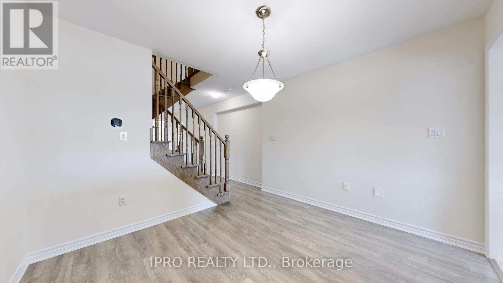 1145 Dragonfly Avenue, Pickering, Ontario  L1X 0G1 - Photo 9 - E12204283