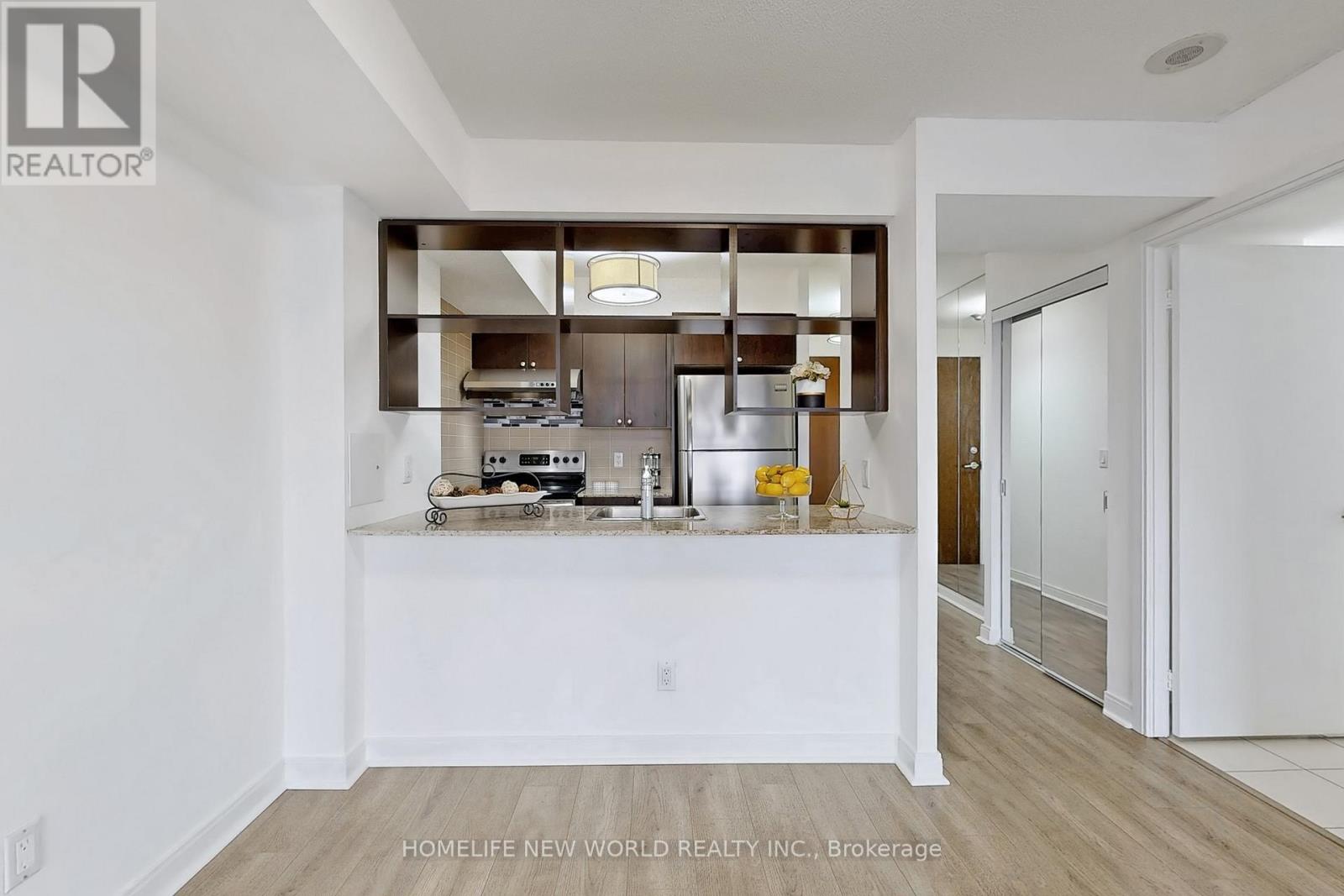 501 - 151 Village Green Square, Toronto (Agincourt South-Malvern West), Ontario  M1S 0K5 - Photo 11 - E12204292