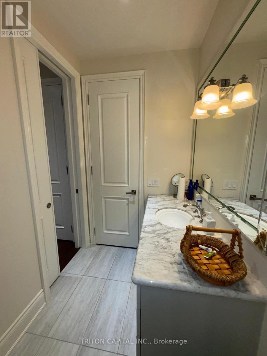79 Annsleywood Court, Vaughan, Ontario  L4H 4G6 - Photo 37 - N12204287