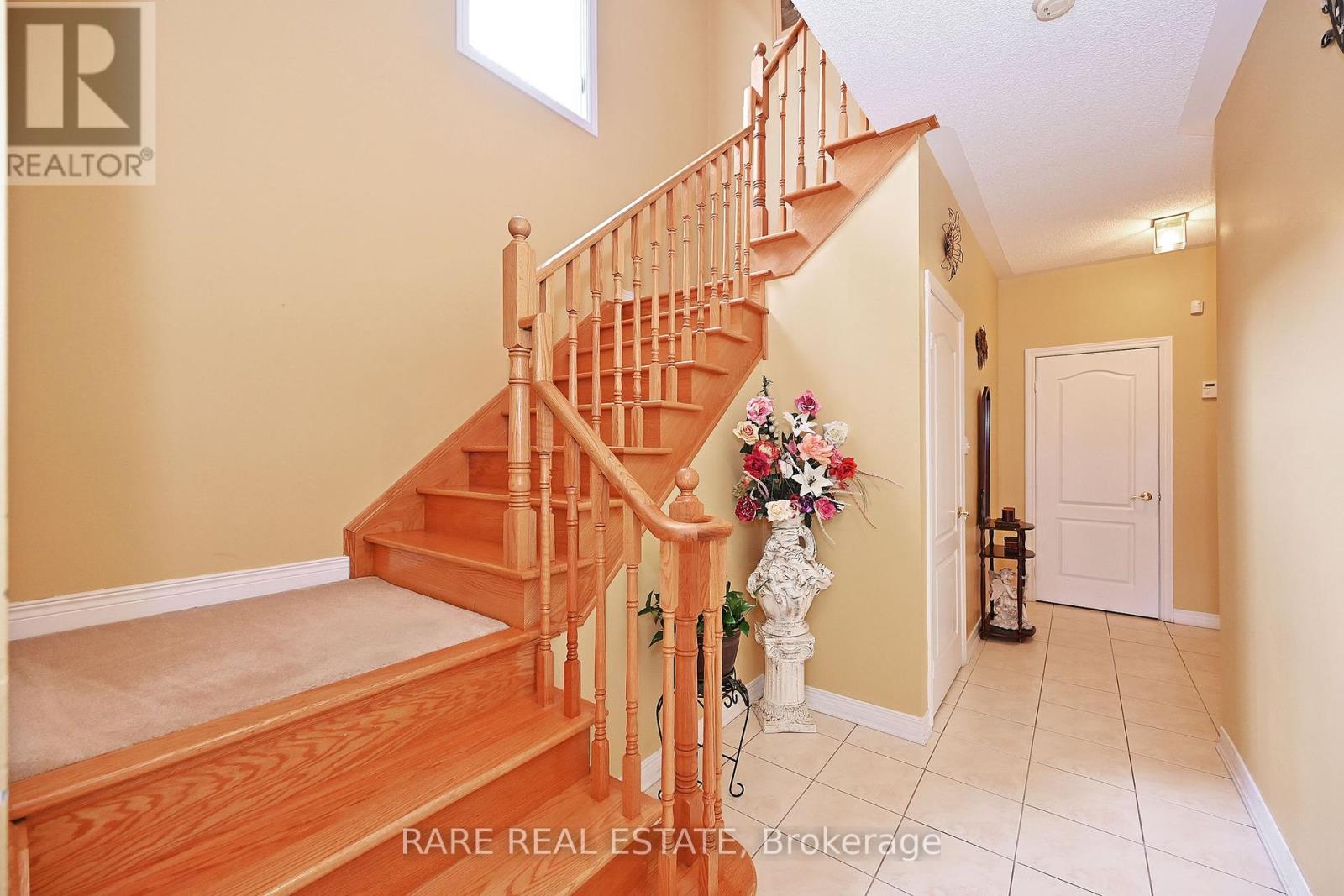 395 Rocca Court, Mississauga (Meadowvale Village), Ontario  L5W 1V1 - Photo 15 - W12204291