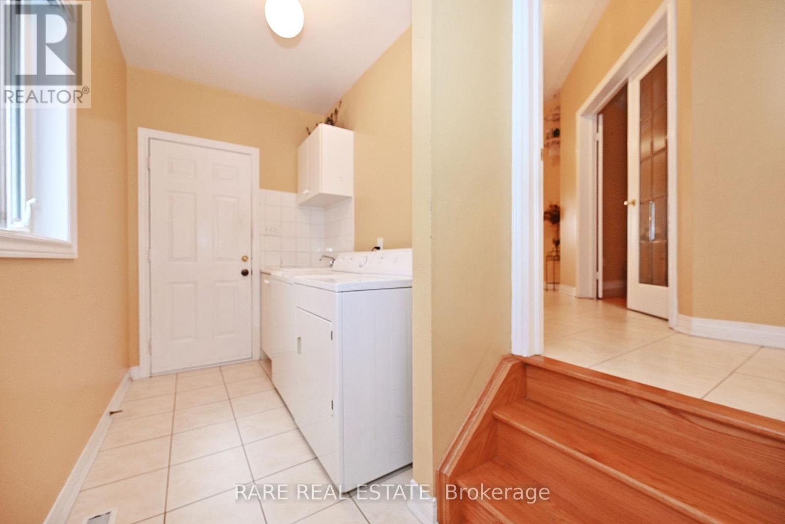 395 Rocca Court, Mississauga (Meadowvale Village), Ontario  L5W 1V1 - Photo 29 - W12204291