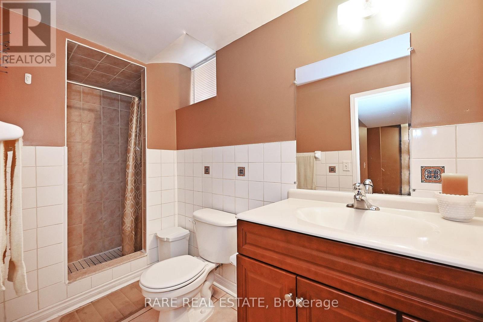 395 Rocca Court, Mississauga (Meadowvale Village), Ontario  L5W 1V1 - Photo 34 - W12204291