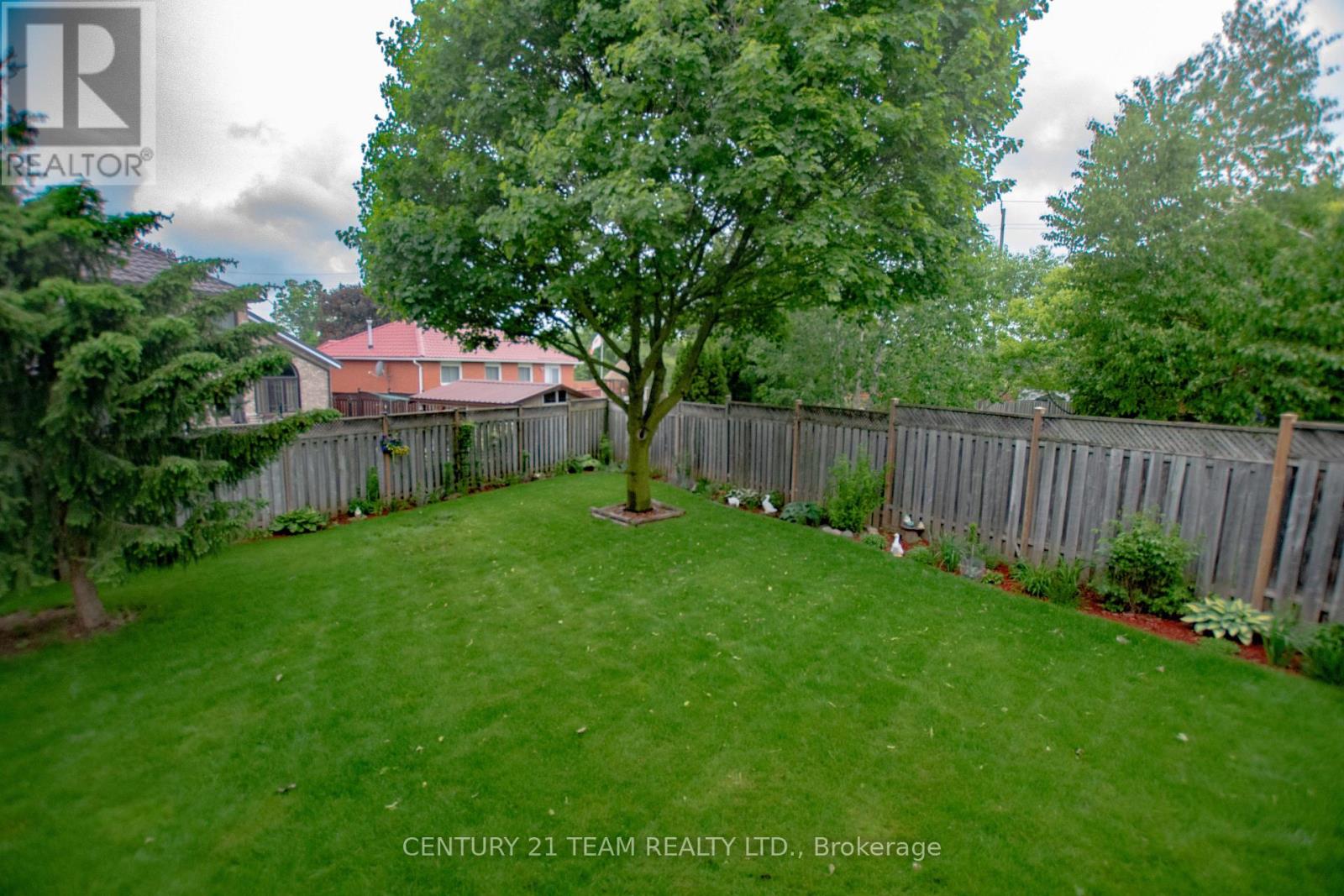 17 Ruddell Crescent, Halton Hills, Ontario  L7G 5N4 - Photo 32 - W12204303