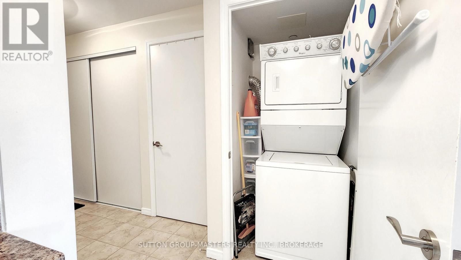 403 - 121 Queen Street, Kingston (East Of Sir John A. Blvd), Ontario  K7K 0G6 - Photo 8 - X12204321