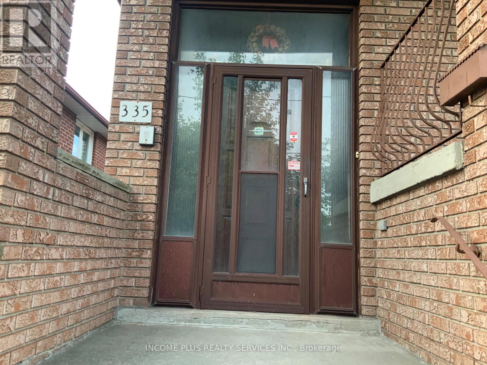 335 Ranee Avenue, Toronto, Ontario  M6A 1N9 - Photo 34 - W12048082