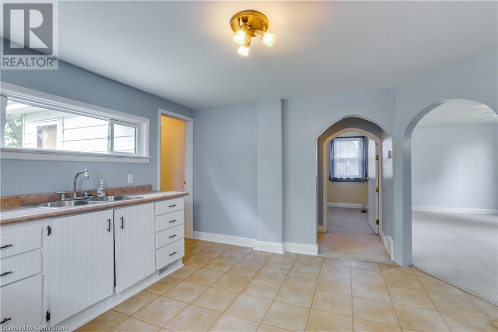 274 Washington Street, Waterford, Ontario  N0E 1Y0 - Photo 10 - 40727144