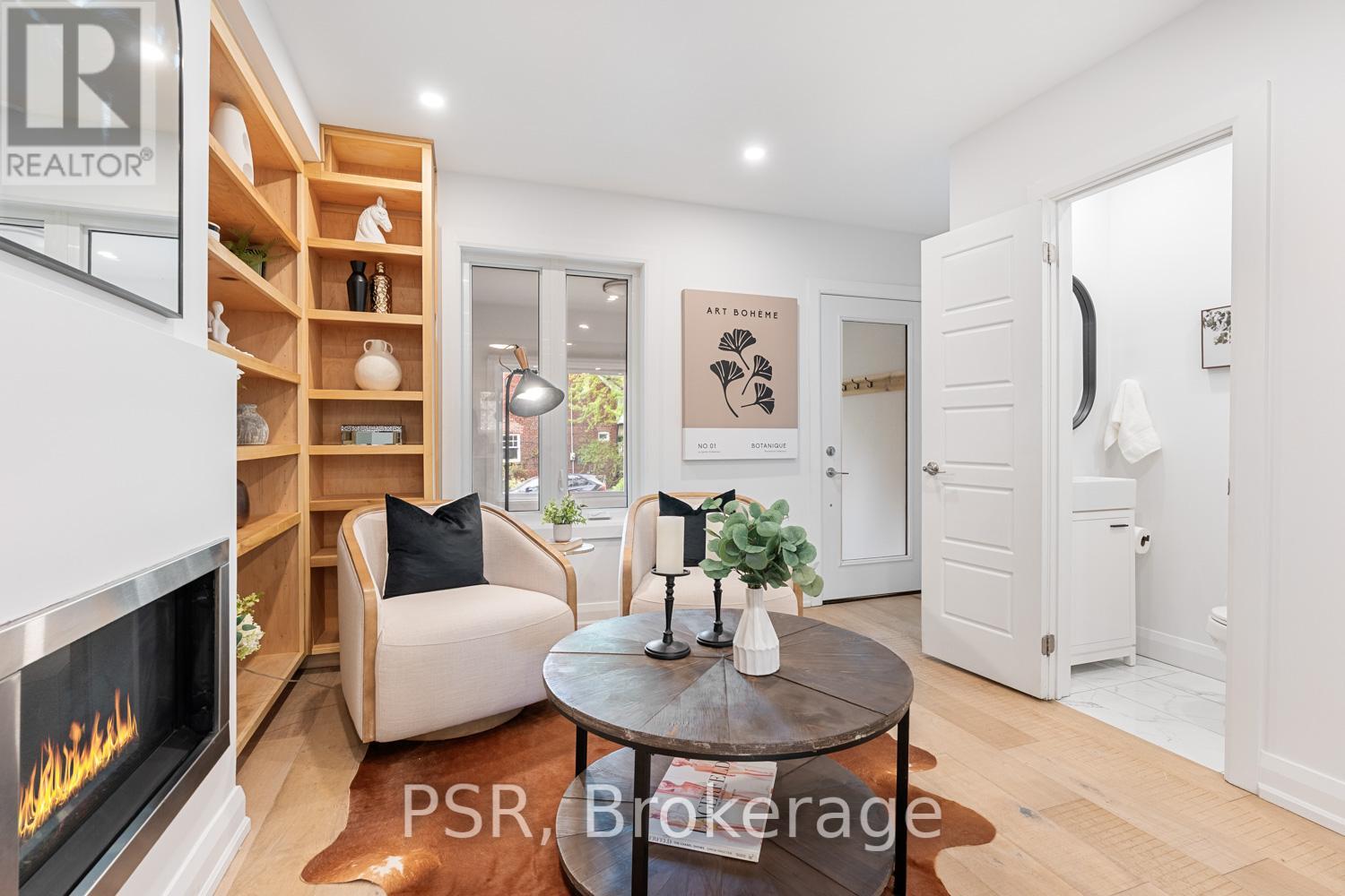 43 Hemlock Avenue, Toronto, Ontario  M4L 3E9 - Photo 4 - E12202257