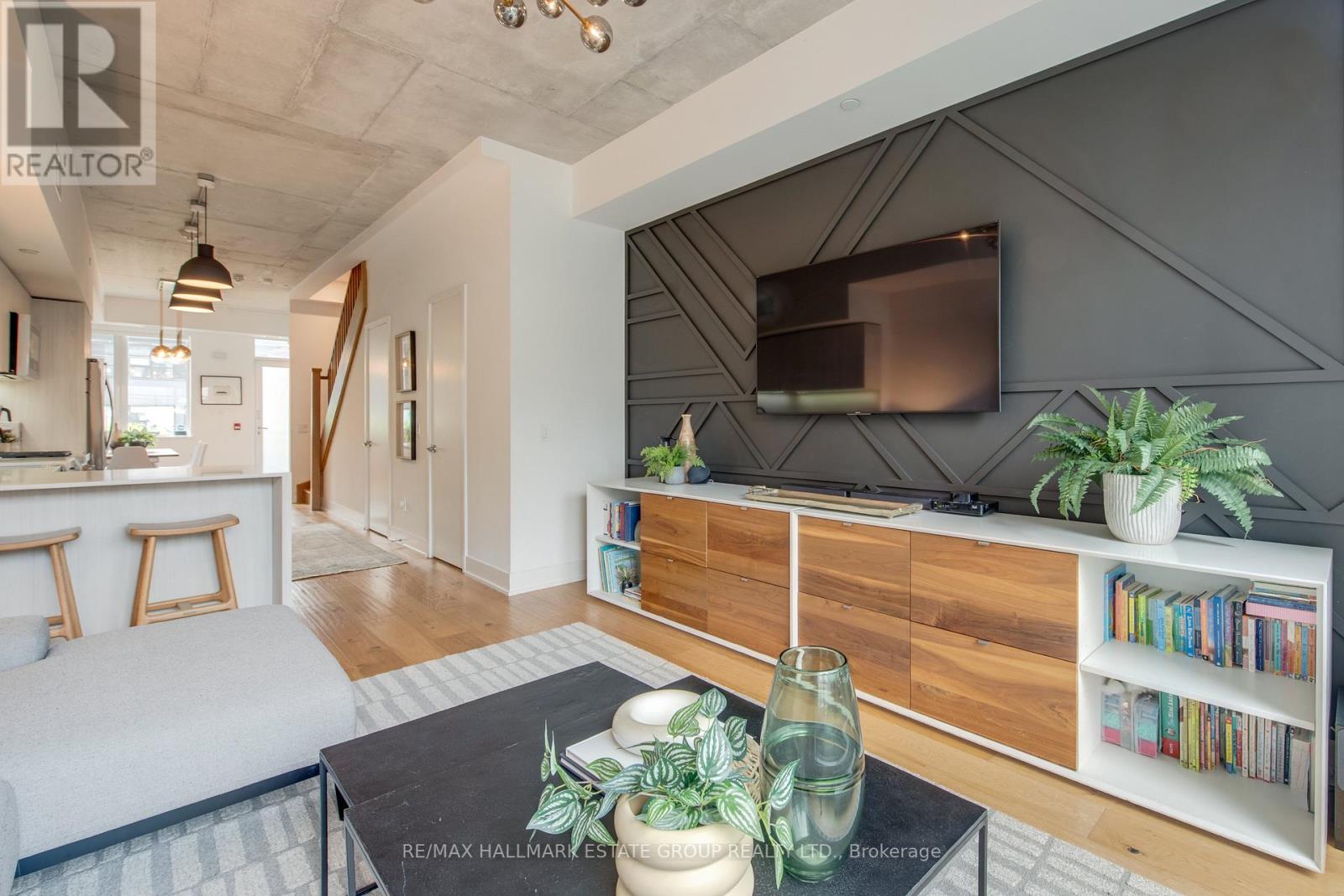 673 Kingston Road, Toronto, Ontario  M4E 1R6 - Photo 12 - E12204328