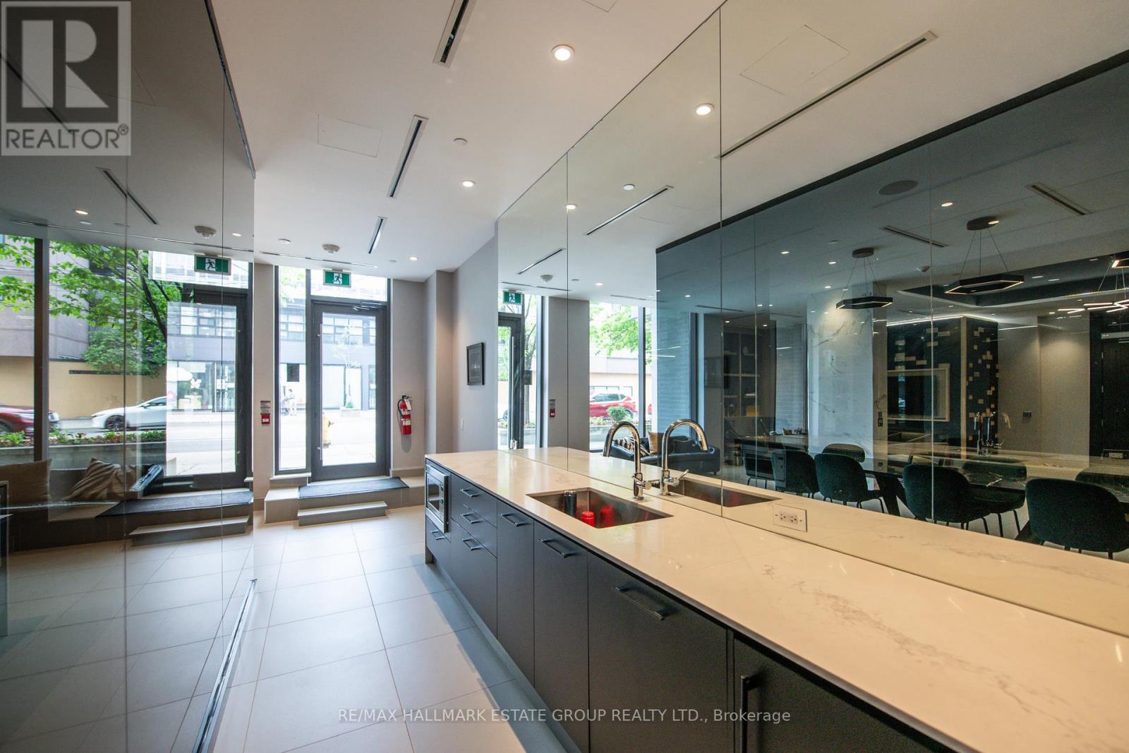 673 Kingston Road, Toronto, Ontario  M4E 1R6 - Photo 45 - E12204328