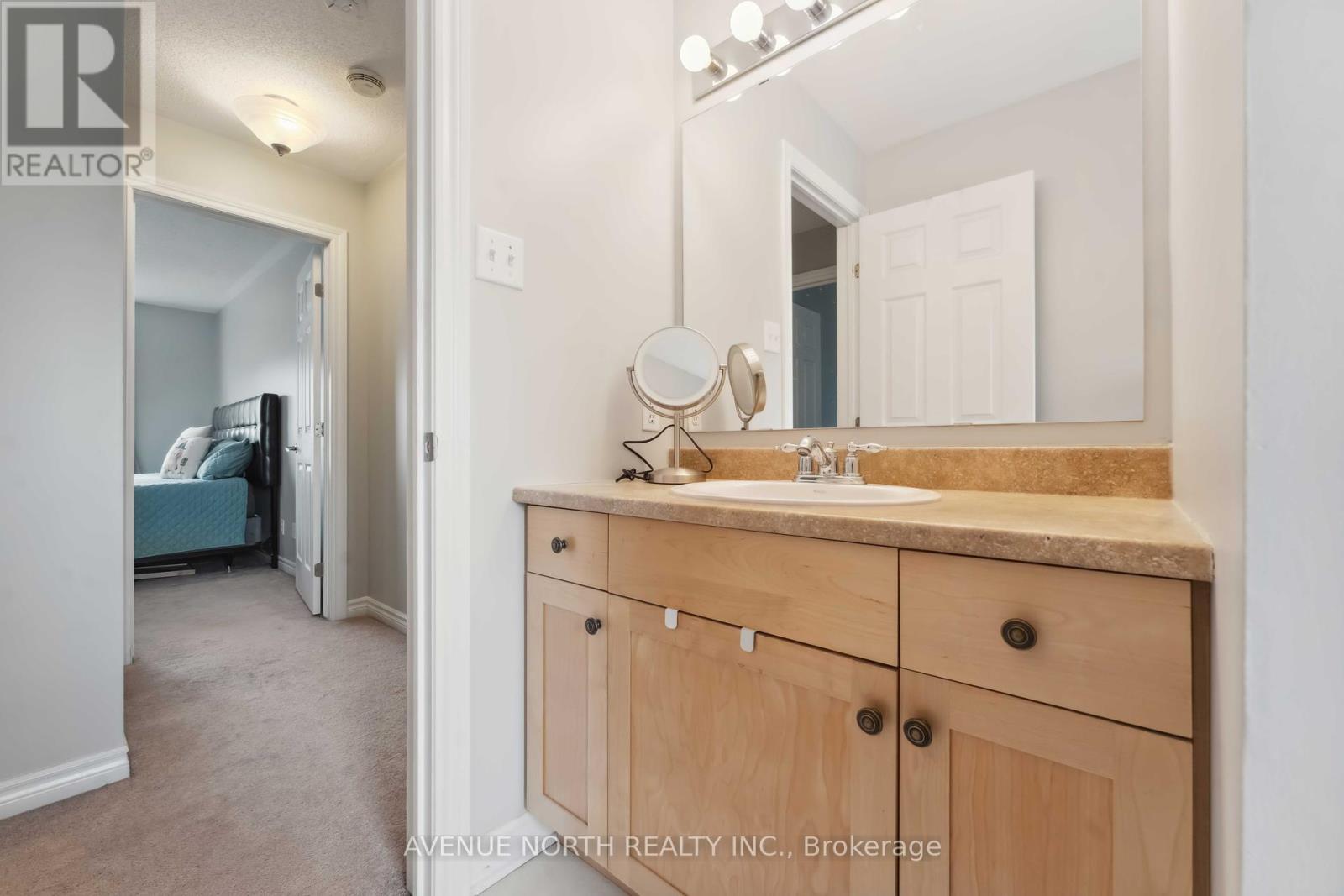 112 Huntmar Drive, Ottawa, Ontario  K2S 0E3 - Photo 22 - X12164408