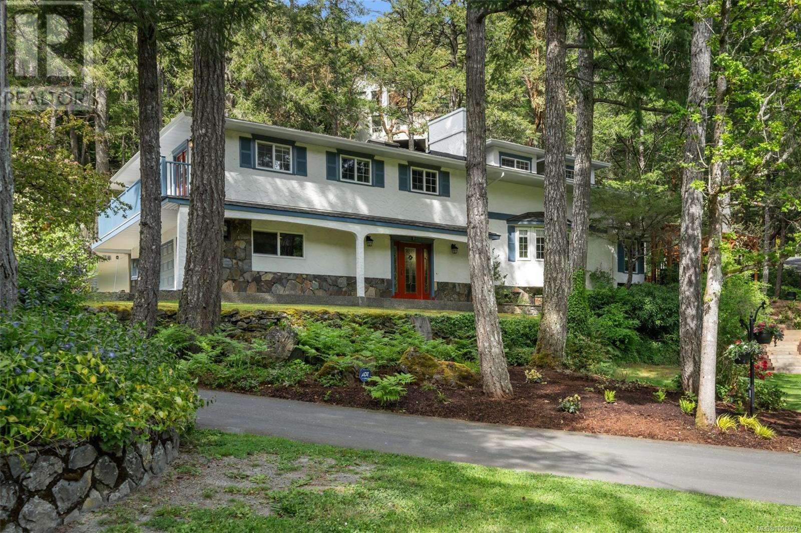 Property at 1078 Glen Forest Way image 2