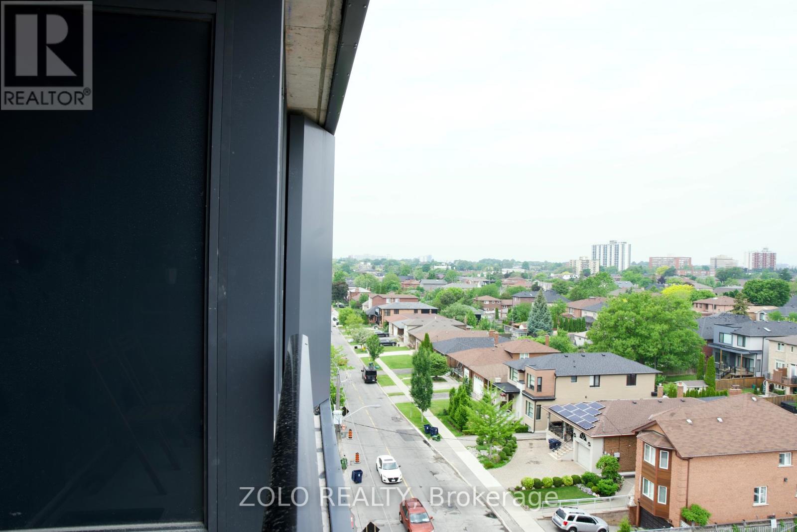 721 - 556 Marlee Avenue, Toronto, Ontario  M6B 0B1 - Photo 12 - W12204332