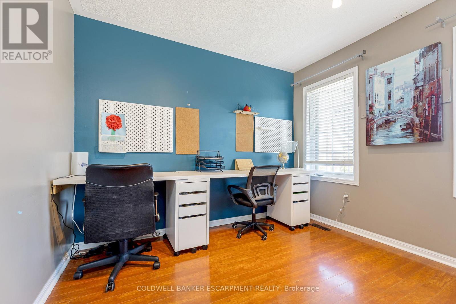3927 Mayla Drive, Mississauga, Ontario  L5M 7Y9 - Photo 13 - W12204337