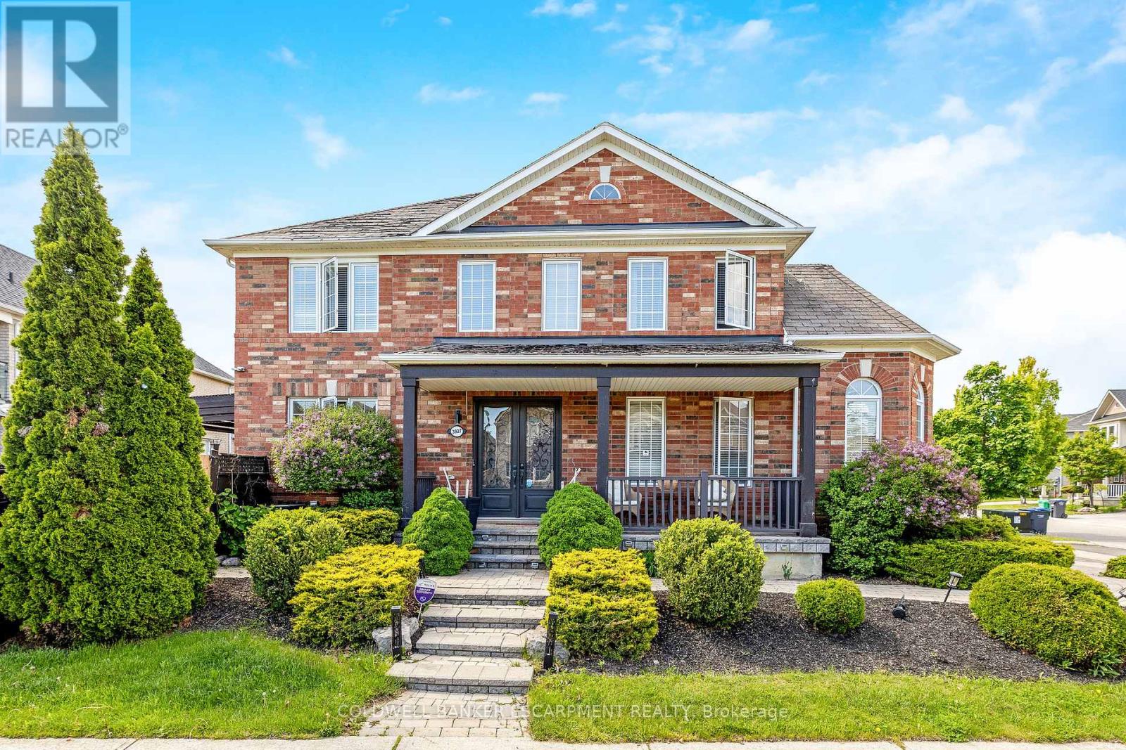 3927 Mayla Drive, Mississauga, Ontario  L5M 7Y9 - Photo 17 - W12204337