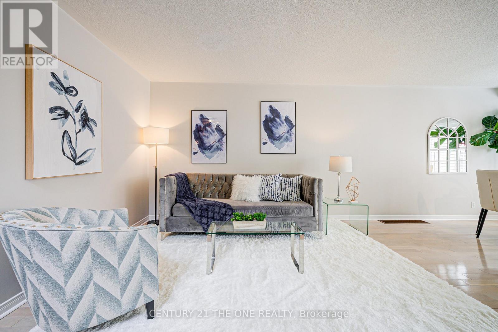 20 GOLDBROOK CRESCENT, Richmond Hill, Ontario