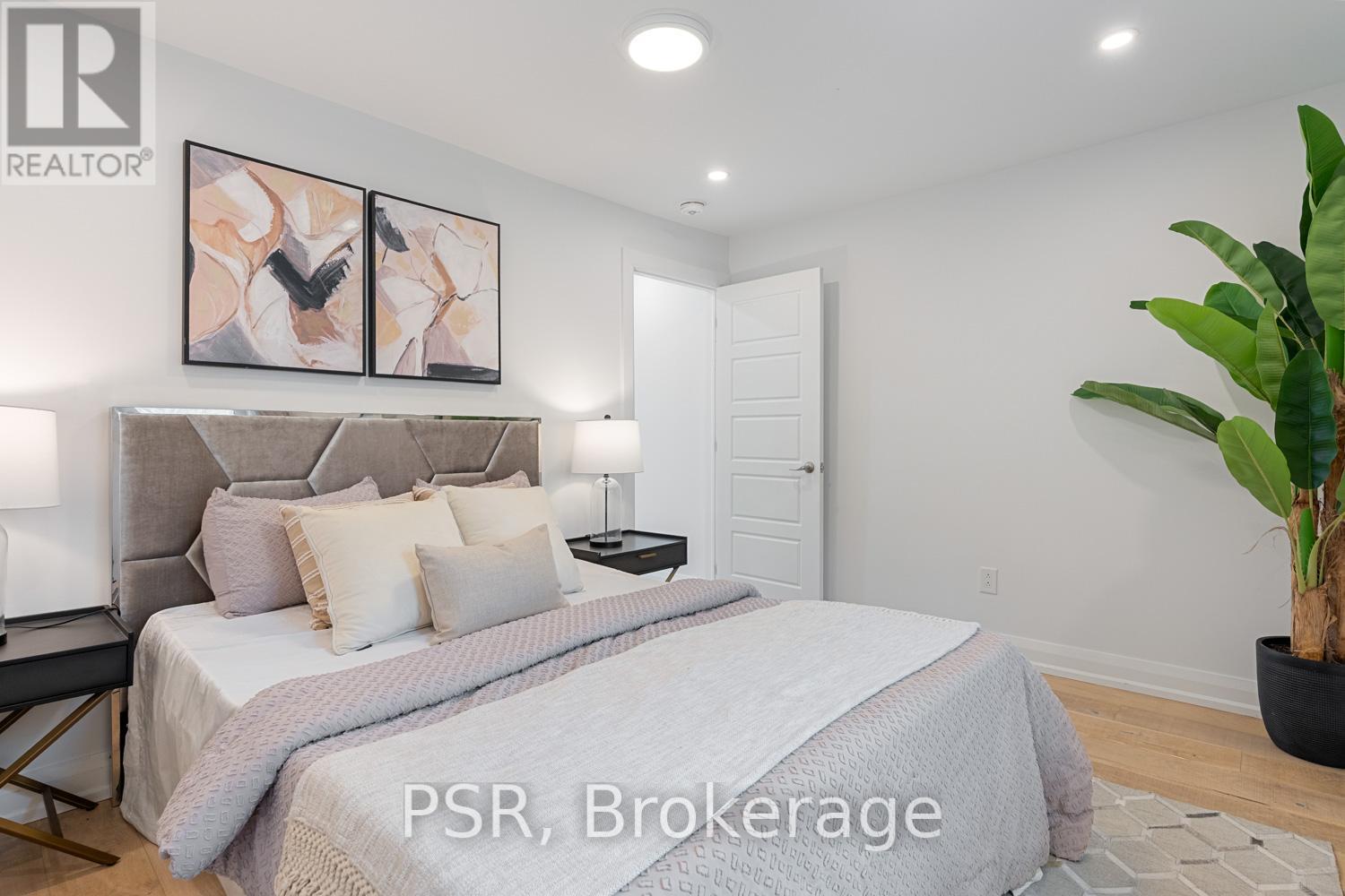 43 Hemlock Avenue, Toronto, Ontario  M4L 3E9 - Photo 23 - E12202257