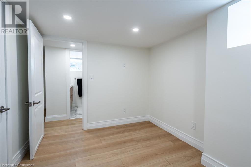 172 Pine Street S, Thorold, Ontario  L2V 3M4 - Photo 37 - 40728188