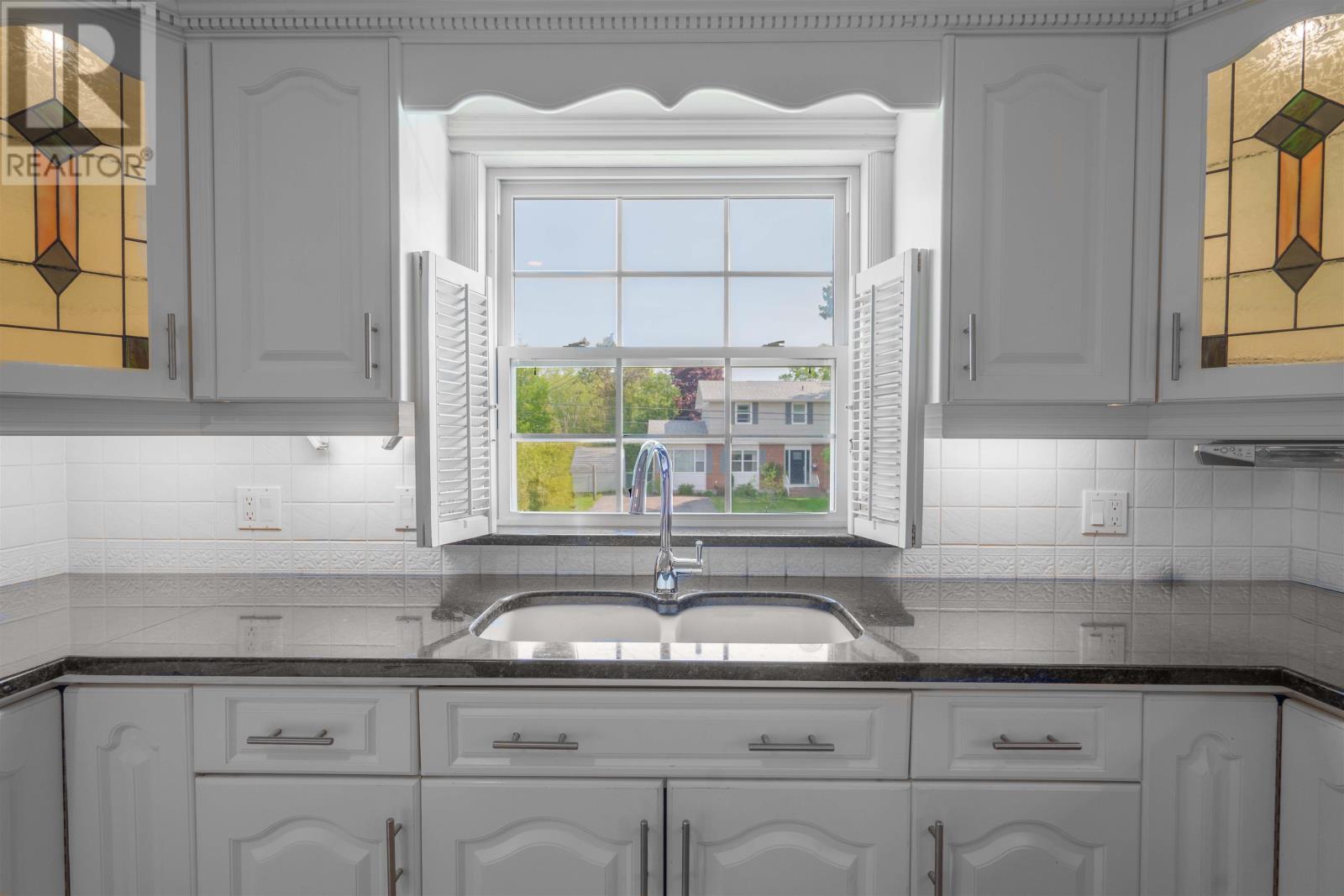 Property at 45 Prince Charles Drive image 5